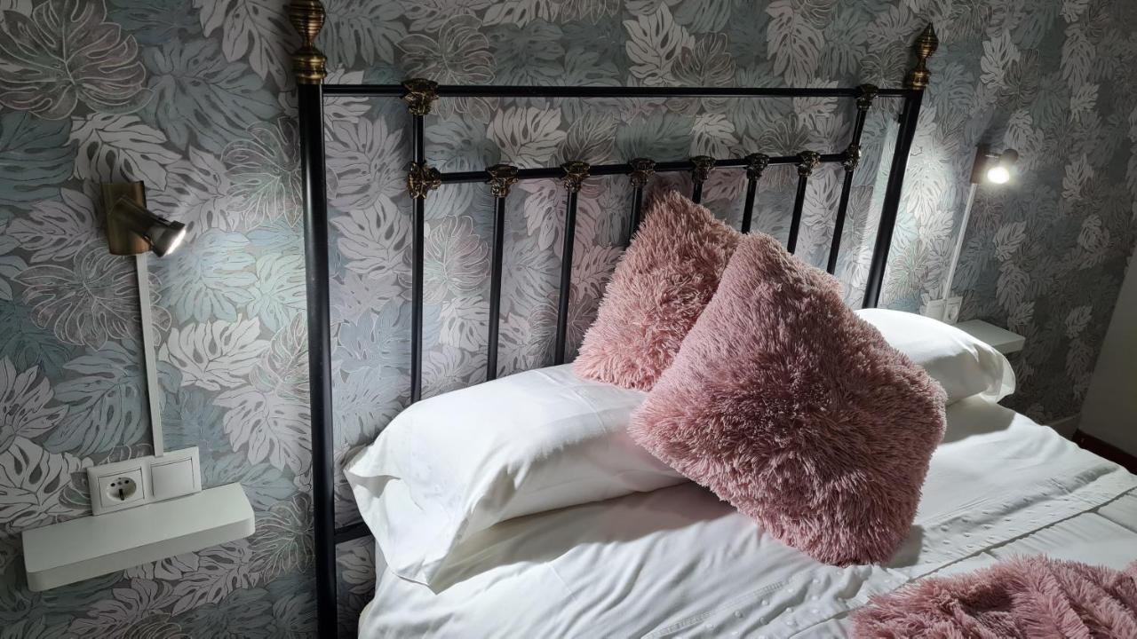 Apartamentos Paz Ribadeo Kültér fotó